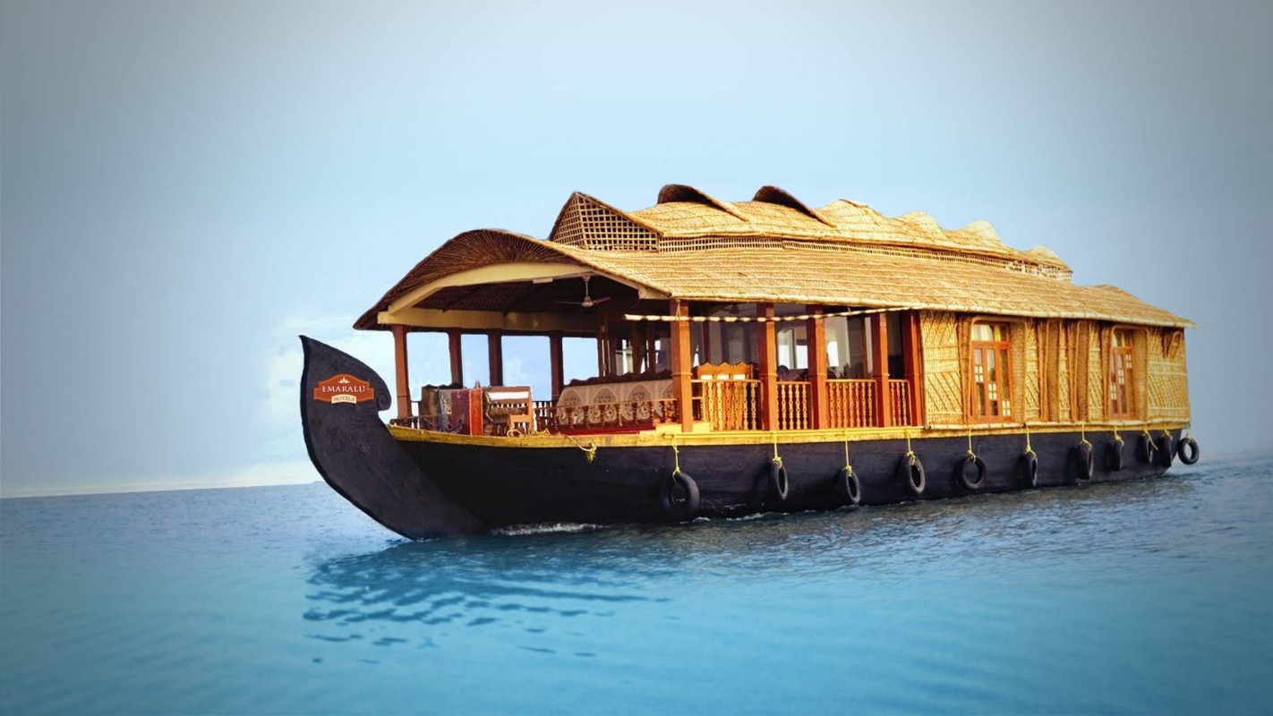 Houseboat Stay in Goa